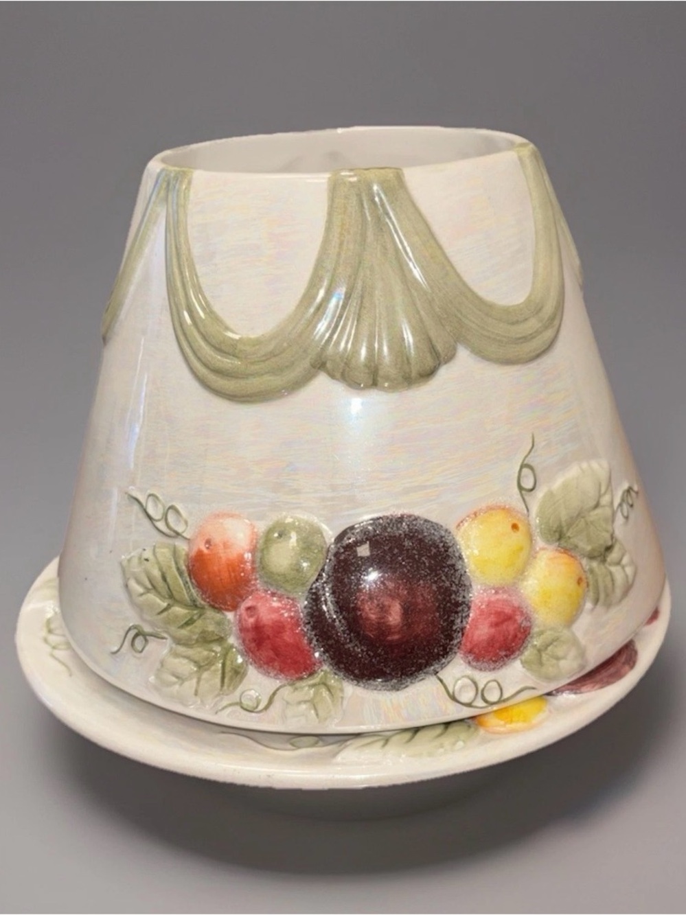 Yankee Candle Ceramic Sugar Plum Large Candle Topper and plate EUC Discontinued